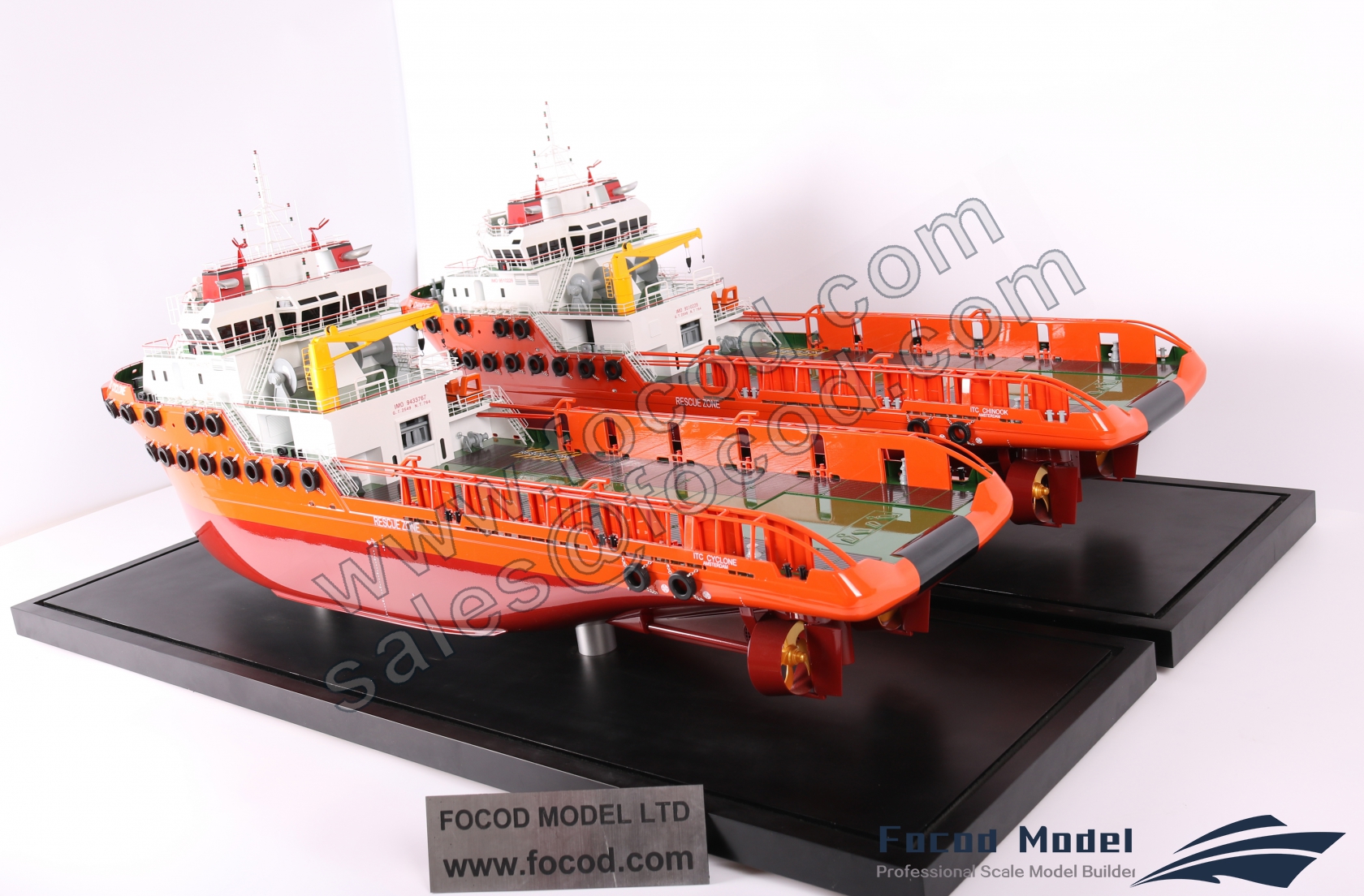 custom made model of 71米锚作拖船供给船